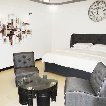 Econo Lodge Dár Al-Szalám Kültér fotó
